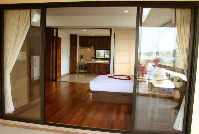 Chaweng Lakeview Condotel Ko Samui Exterior foto