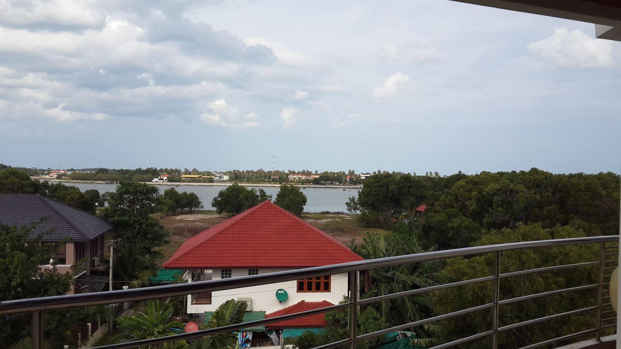 Chaweng Lakeview Condotel Ko Samui Exterior foto