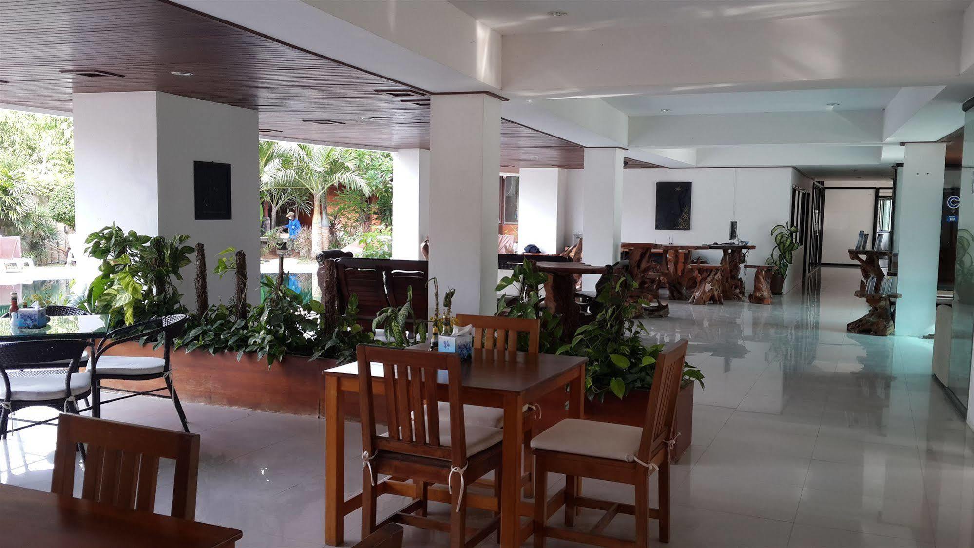 Chaweng Lakeview Condotel Ko Samui Exterior foto